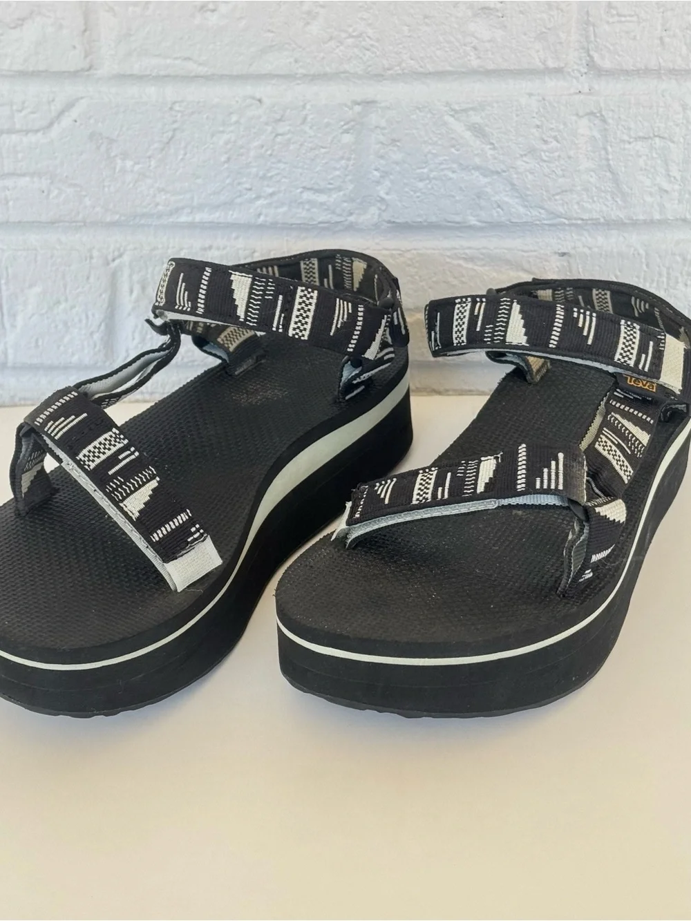 Aztec Platform Teva Sandals Women's 8.5